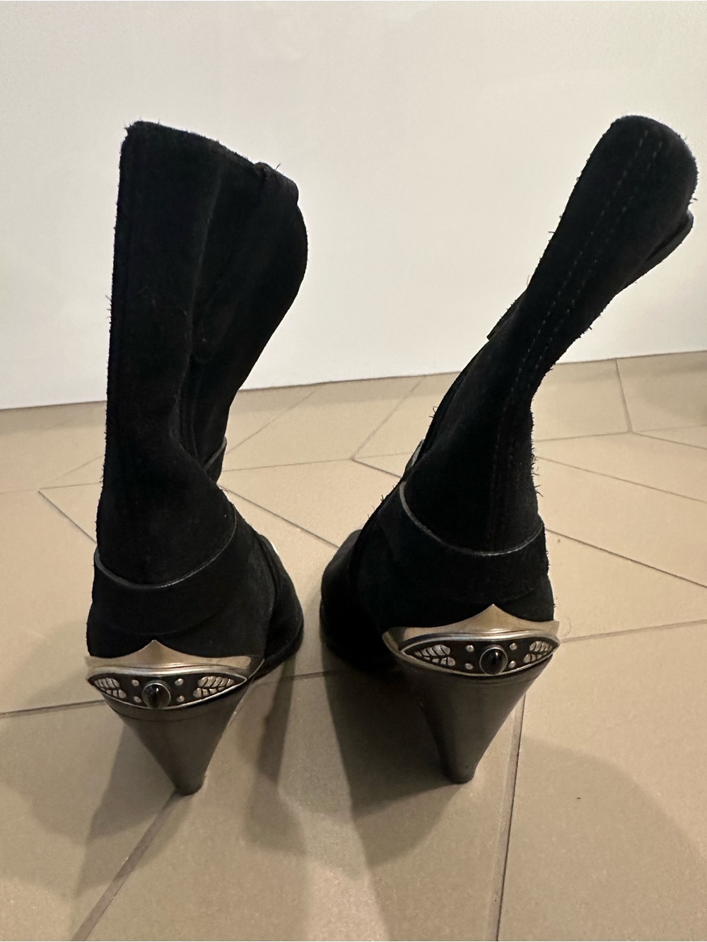 Isabel Marant Lamsy Black Suede Silver Metal Toe Boots - Picture 6 of 6